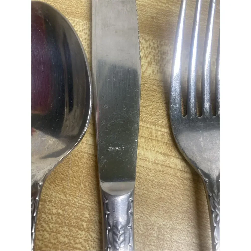 36 Pieces Vintage SUPREME CUTLERY Japan Vintage Stainless Flatware